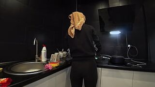 Russian mature loves anal sex in the morning. Homemade Porn