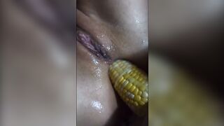 Hardcore Porn Videos Inserted Pretty Corn into the Ass