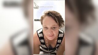 I get fucked in the office by my intern I heat him up and he fucks me like a good milf